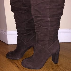 Nine West Women's Size 7.5 Brown Suede 3.75" Heel